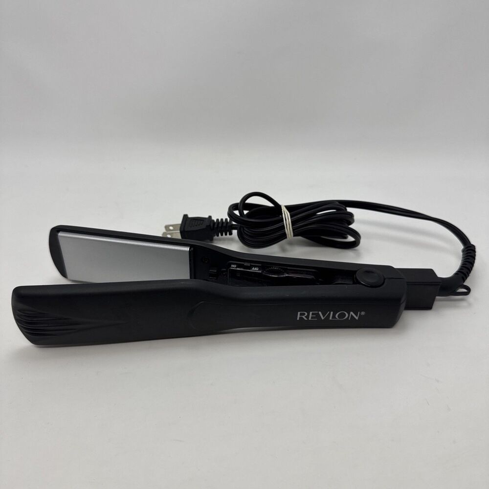 Revlon ESSENTIALS Ultra Straight Ceramic Flat Iron Model RVST2181 TESTED!!